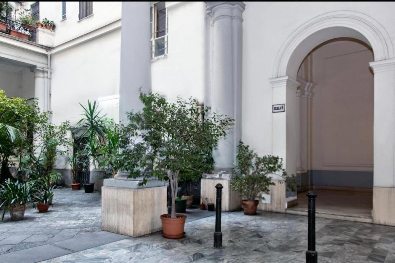 La Lepre Bovio Hotel Naples Exterior photo
